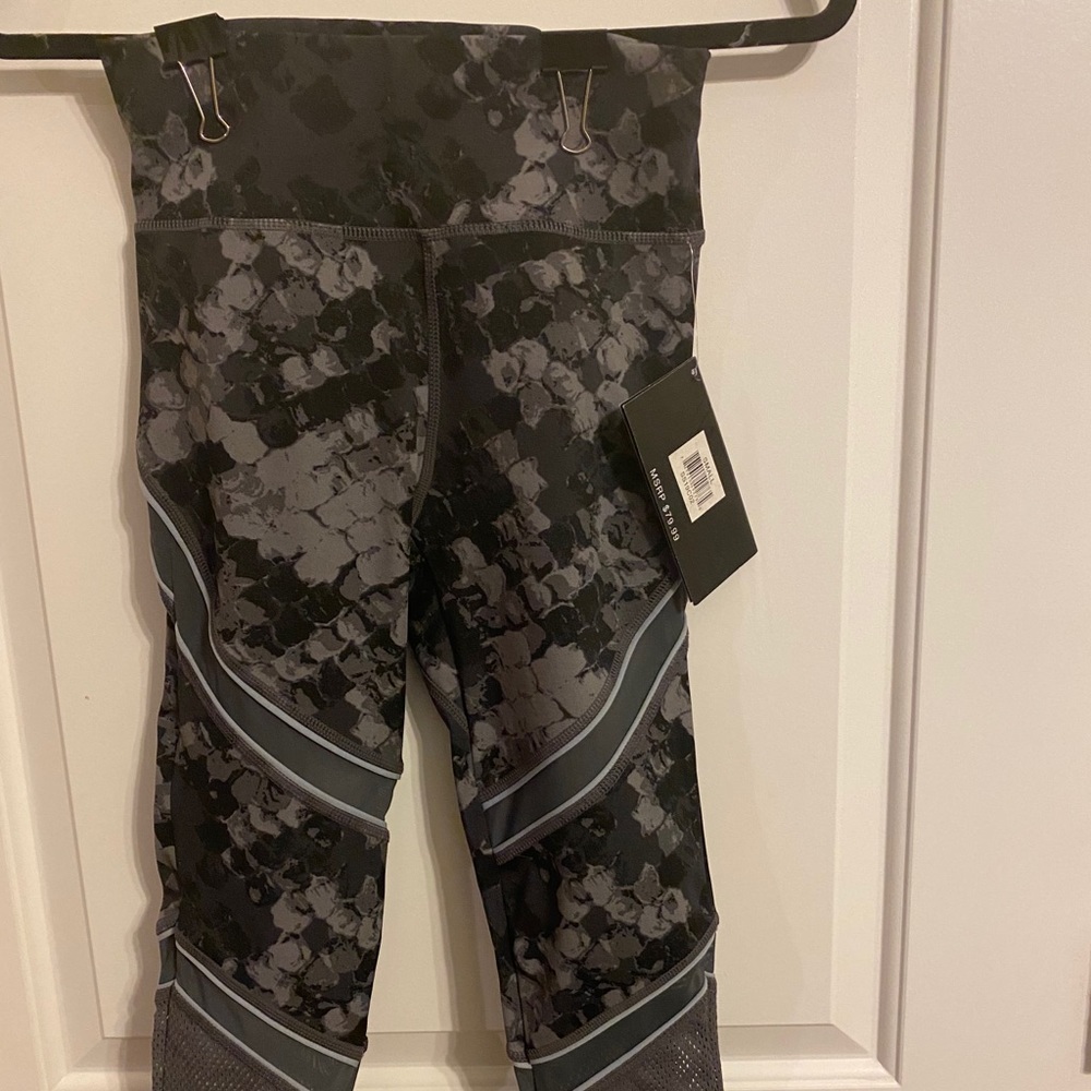Performance leggings